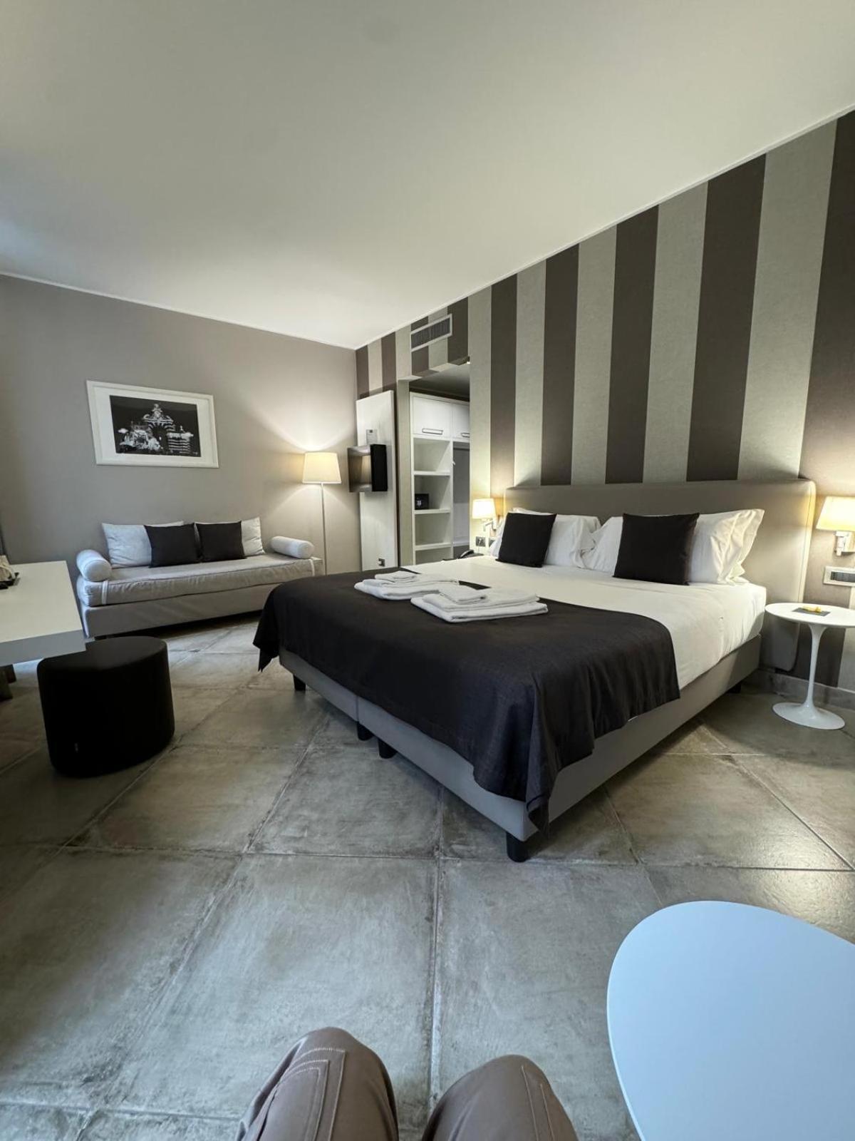 Etnea 454 Catania Luxury Rooms Екстериор снимка