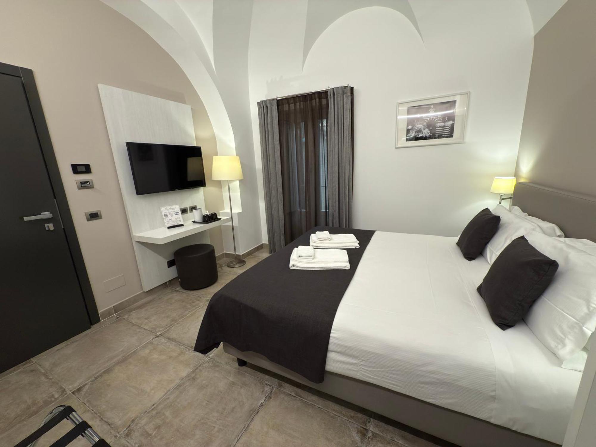 Etnea 454 Catania Luxury Rooms Екстериор снимка